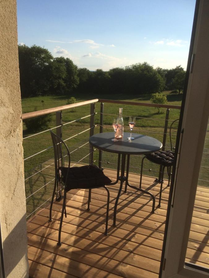 Les Petits Chenes Bed and Breakfast La Pellerine  Buitenkant foto